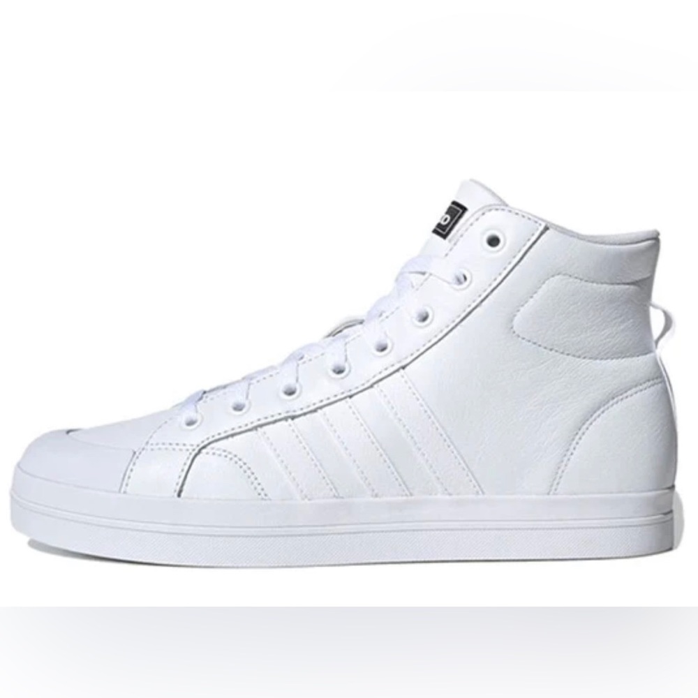 adidas neo Bravada Mid 'White' size 5.5, almost new